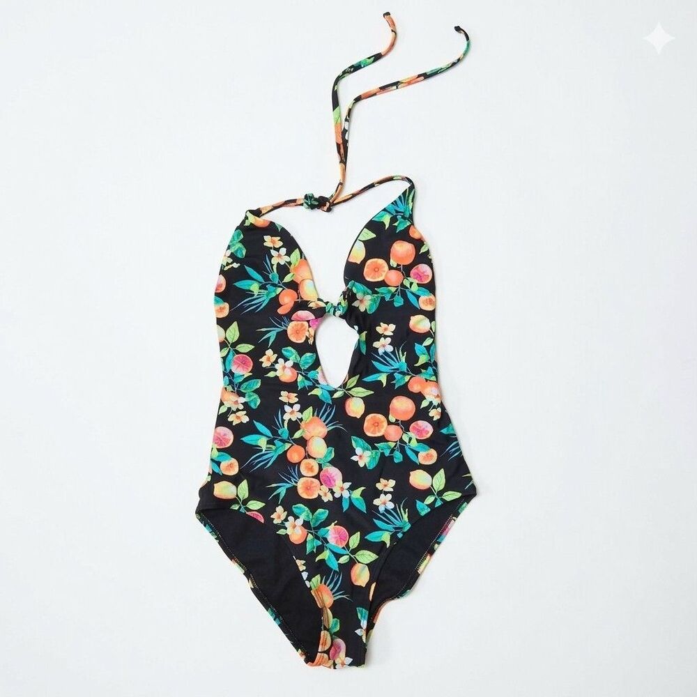 Xhilaration Womans One Piece Swimsuit M Black Floral Keyhole Halter
